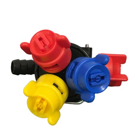 Głowica obrotowa przelotowa opryskiwacza na śrubkę